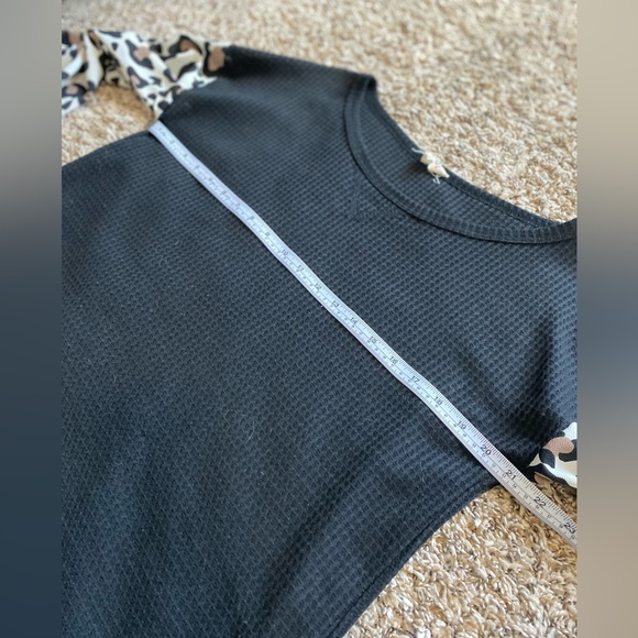 BiBi black leopard sleeve loose fit top S - Picture 10 of 10